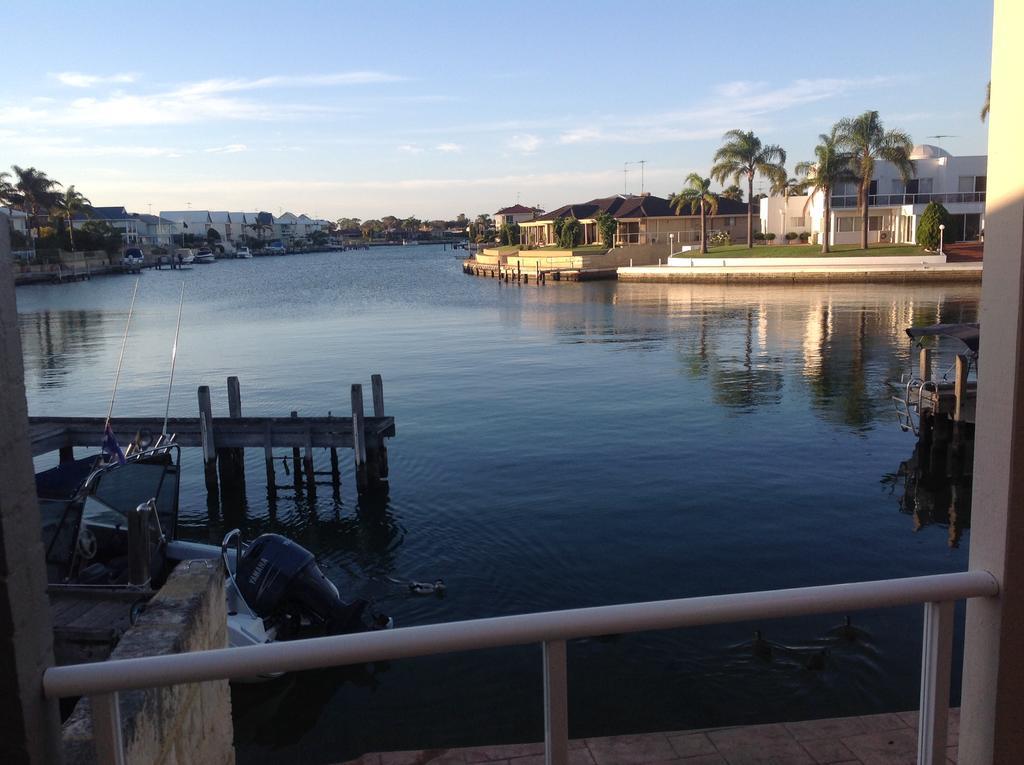 Waterside Canal Dreams Mandurah Exterior foto